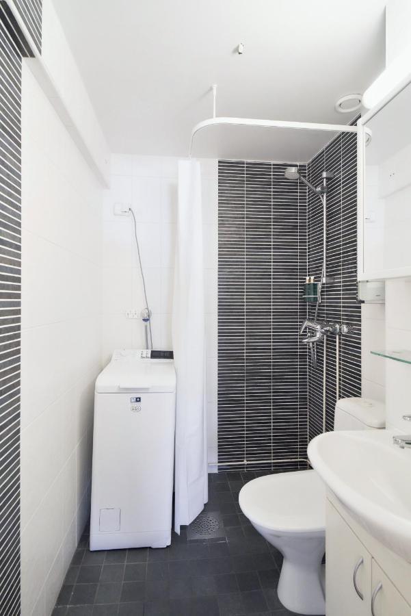 Norden Homes Central 2-Bedroom Apartment ตูร์กู ภายนอก รูปภาพ